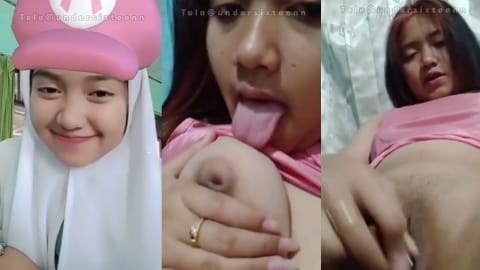 Bokep SMA Dedek Cantik Lagi Sange Colmek di WC